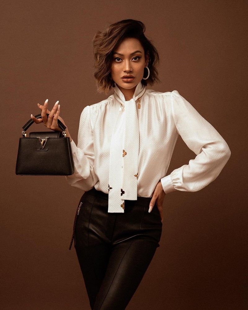 Модные блузки 2026: фото, новинки, тенденции