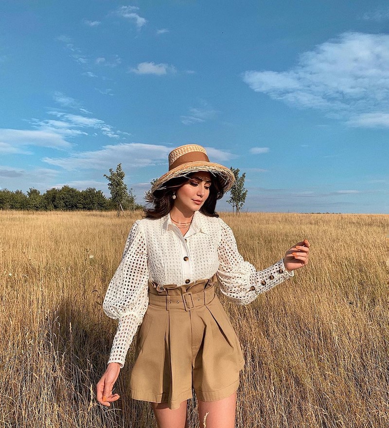 Модные блузки 2026: фото, новинки, тенденции