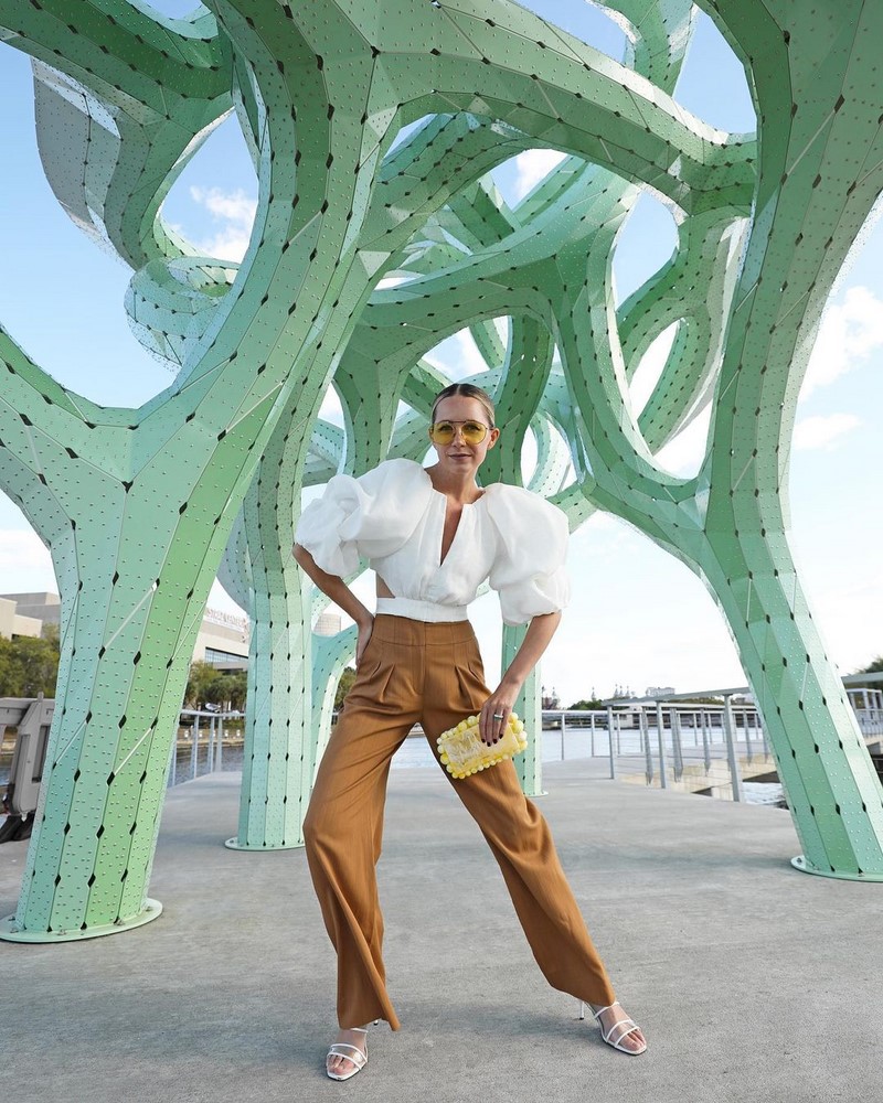 Модные блузки 2026: фото, новинки, тенденции