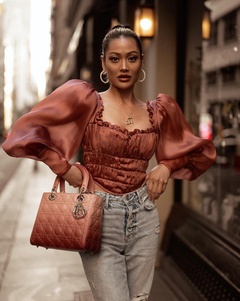 Модные блузки 2026: фото, новинки, тенденции