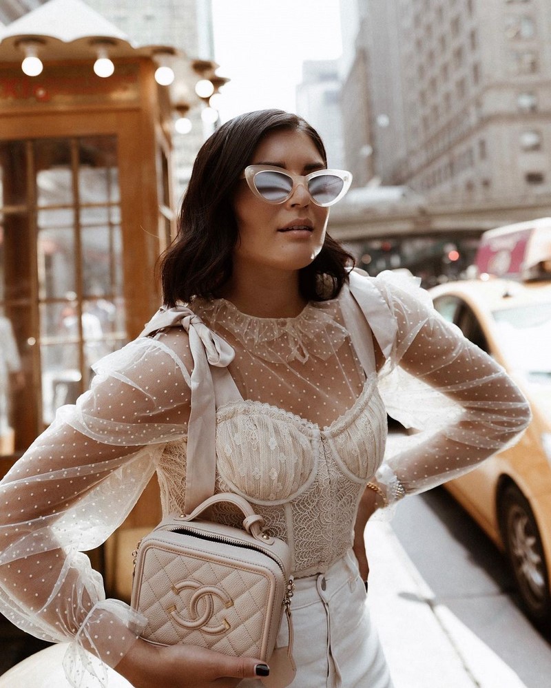 Модные блузки 2026: фото, новинки, тенденции