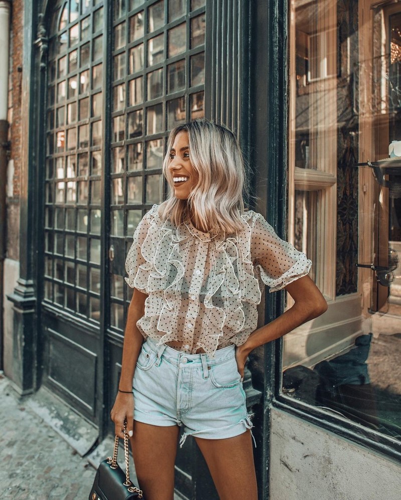 Модные блузки 2026: фото, новинки, тенденции