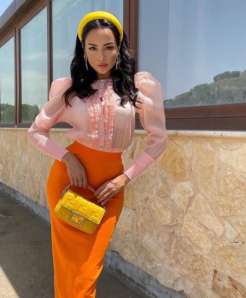 Модные блузки 2026: фото, новинки, тенденции