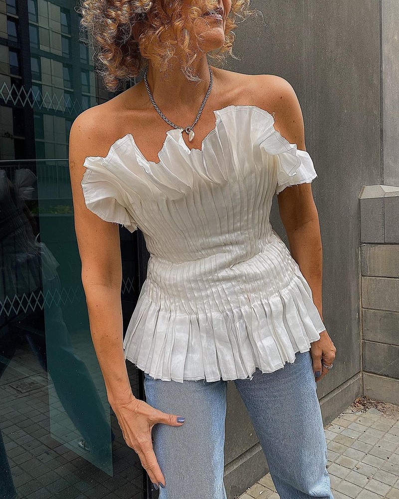 Модные блузки 2026: фото, новинки, тенденции