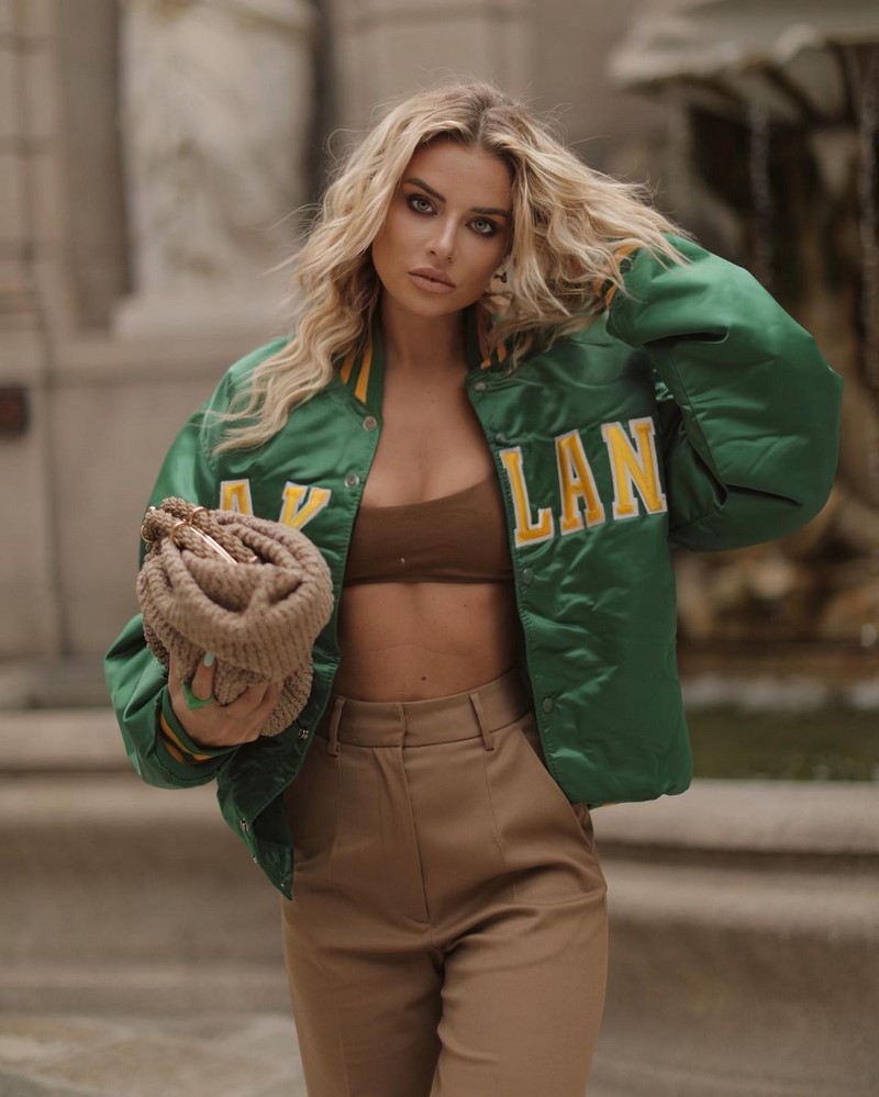 Модные женские куртки 2026: модели, новинки, тренды