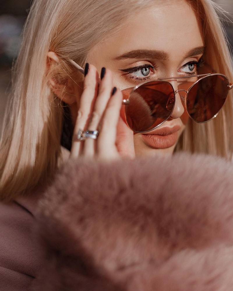 Модные солнцезащитные очки 2026: фото, тренды