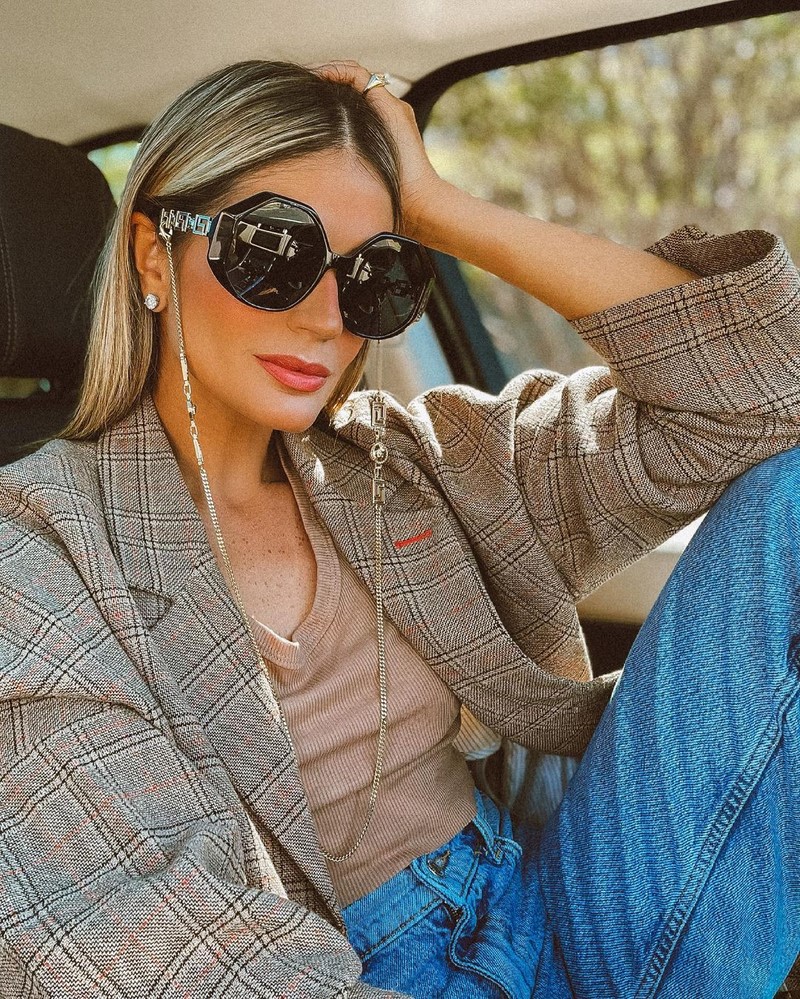 Модные солнцезащитные очки 2026: фото, тренды