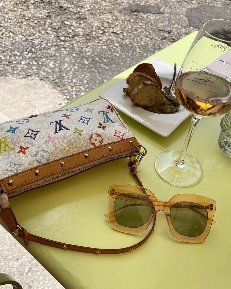 Модные солнцезащитные очки 2026: фото, тренды