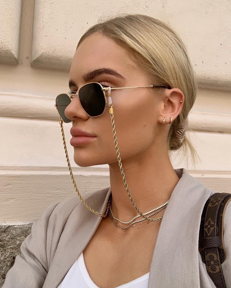 Модные солнцезащитные очки 2026: фото, тренды