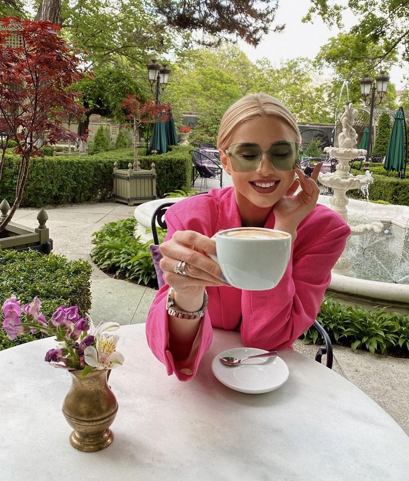 Модные солнцезащитные очки 2026: фото, тренды