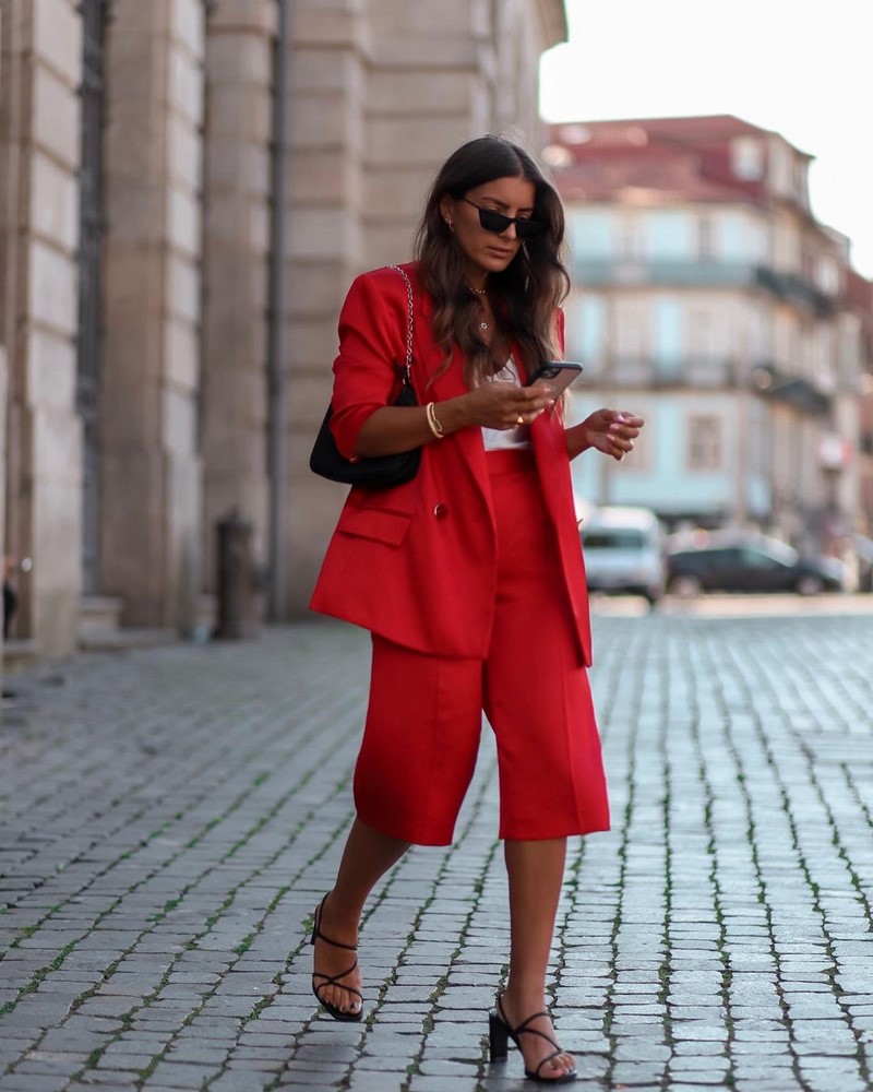 Модные шорты 2026: фото, модные тенденции, новинки