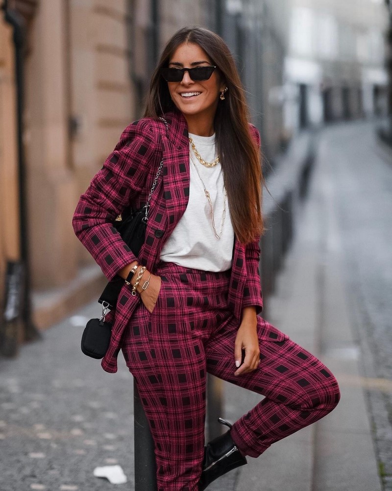 Офисная мода и деловой стиль одежды 2026: фото-примеры