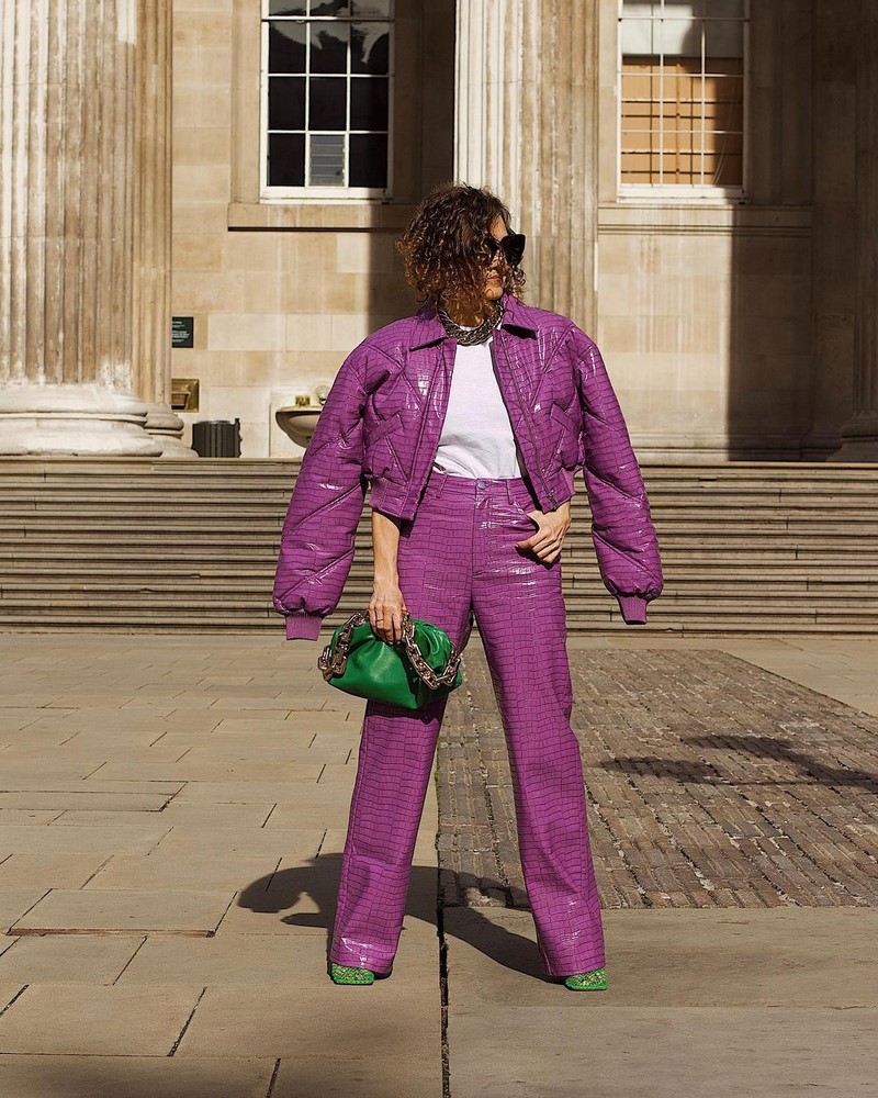 Модные женские брючные костюмы 2026: фото, новинки, тренды