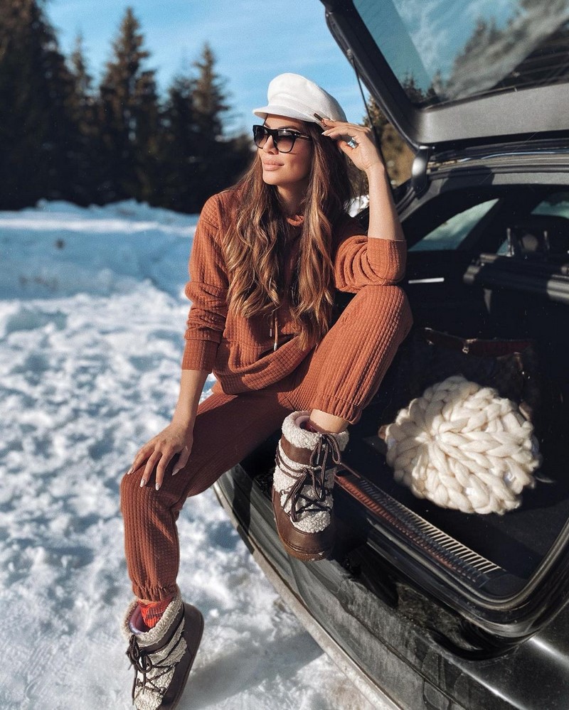 Модные женские брючные костюмы 2026: фото, новинки, тренды