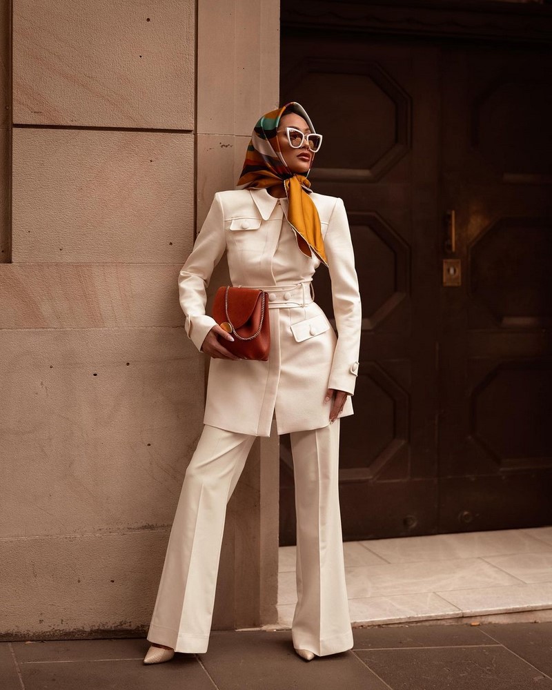 Модные женские брючные костюмы 2026: фото, новинки, тренды