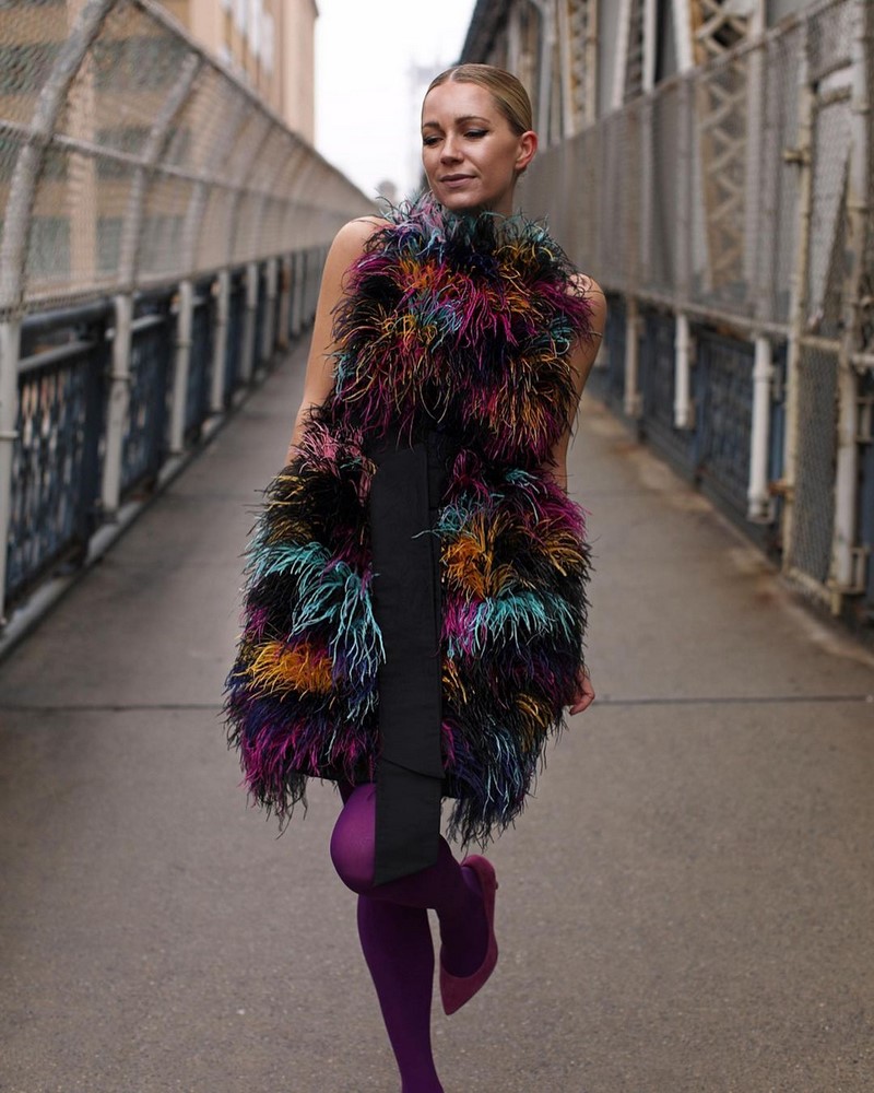 Как нарядиться на Новый год 2027? Идеи новогодних образов — фото