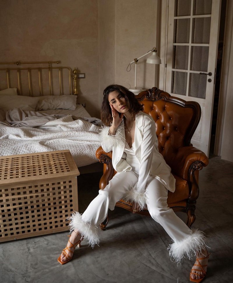 Как нарядиться на Новый год 2027? Идеи новогодних образов — фото