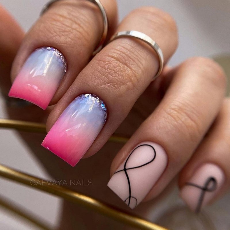 Безупречный «квадрат»: новинки маникюра 2026 с фото