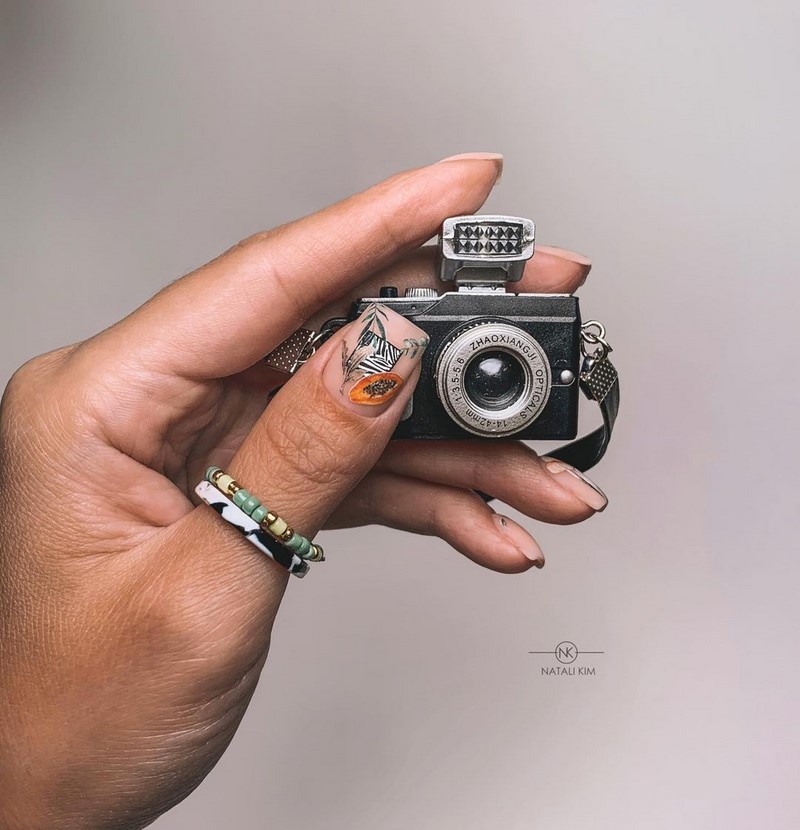 Безупречный «квадрат»: новинки маникюра 2026 с фото