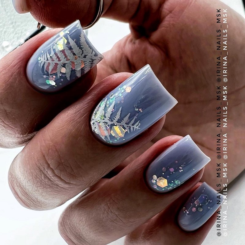 Безупречный «квадрат»: новинки маникюра 2026 с фото