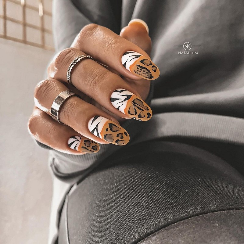 Модные рисунки на ногтях 2026: фото, новинки, идеи