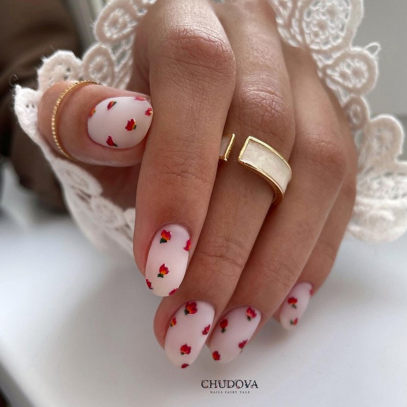 Модные рисунки на ногтях 2026: фото, новинки, идеи