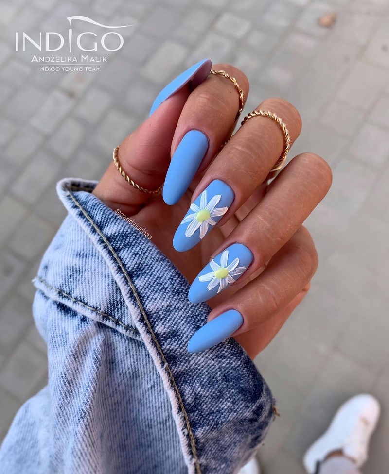 Модные рисунки на ногтях 2026: фото, новинки, идеи