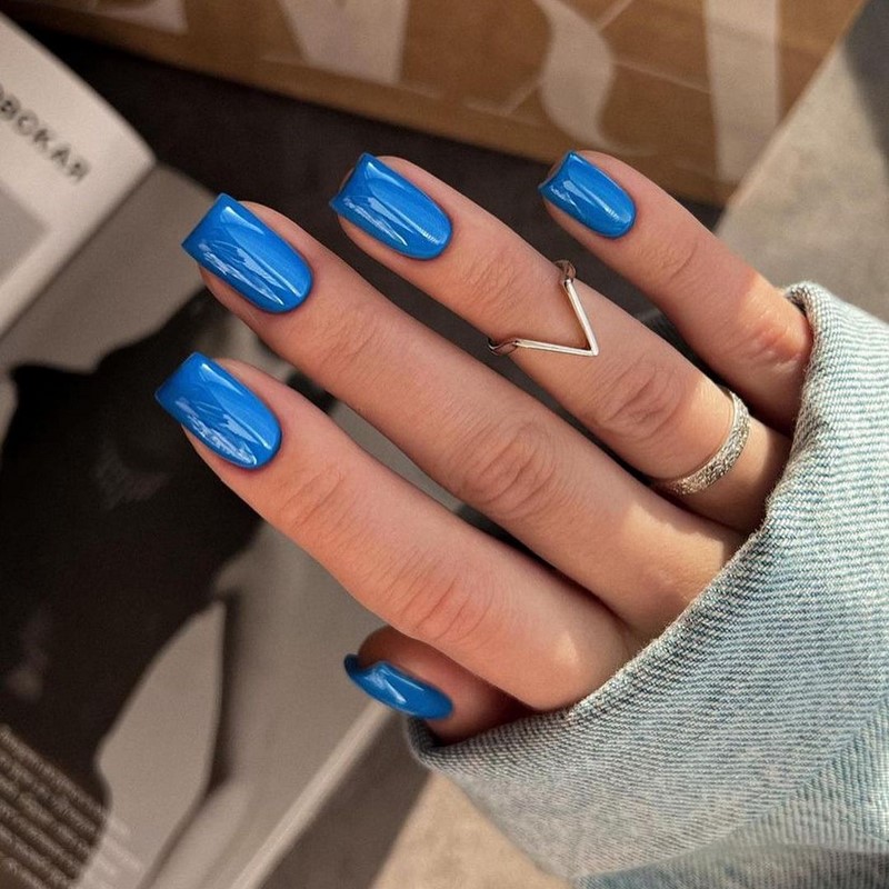 Новинки маникюра на осень 2026: главные тренды и цвета