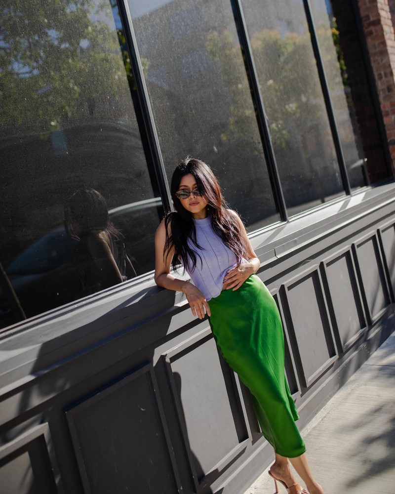 Идеальная юбка-карандаш 2026 в образах на любой случай