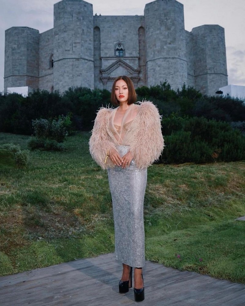 Идеальная юбка-карандаш 2026 в образах на любой случай