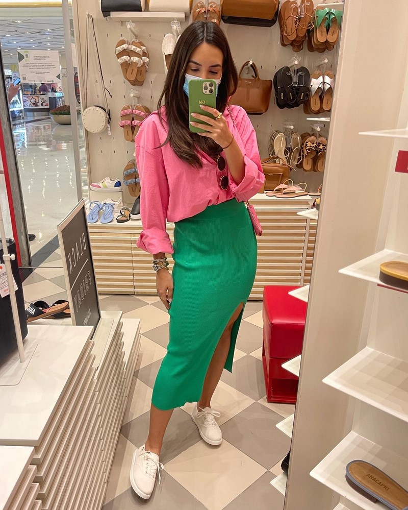 Идеальная юбка-карандаш 2026 в образах на любой случай