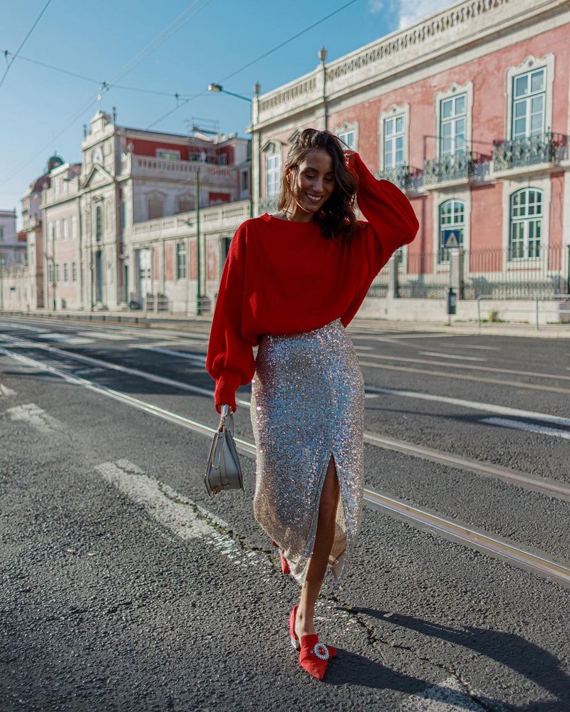 Идеальная юбка-карандаш 2026 в образах на любой случай