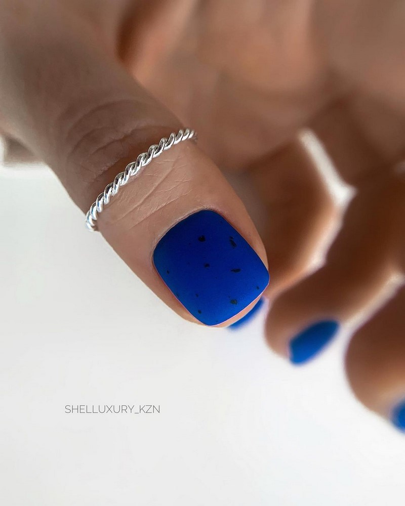 Новинки маникюра на осень 2026: главные тренды и цвета