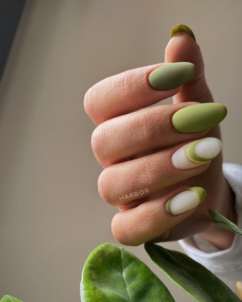 Новинки маникюра на осень 2026: главные тренды и цвета