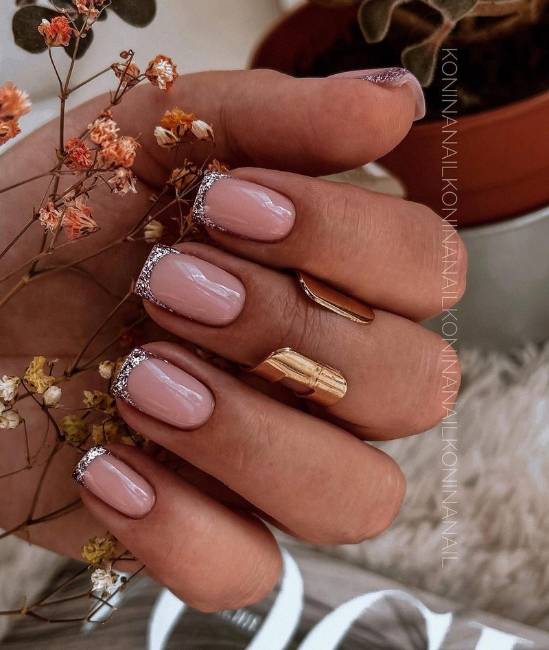 Новинки маникюра на осень 2026: главные тренды и цвета