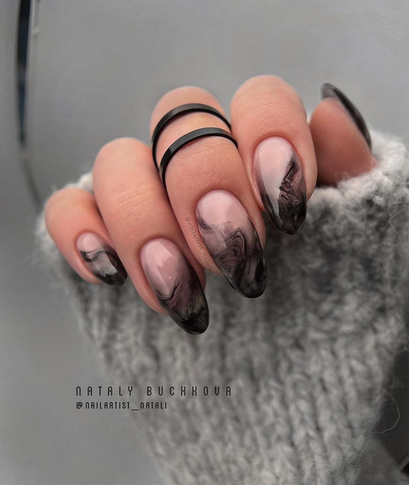 Новинки маникюра на осень 2026: главные тренды и цвета