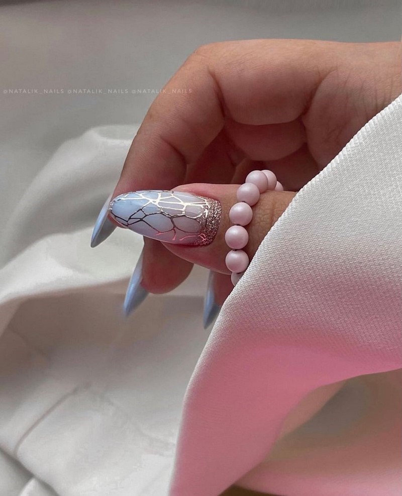 Новинки маникюра на осень 2026: главные тренды и цвета