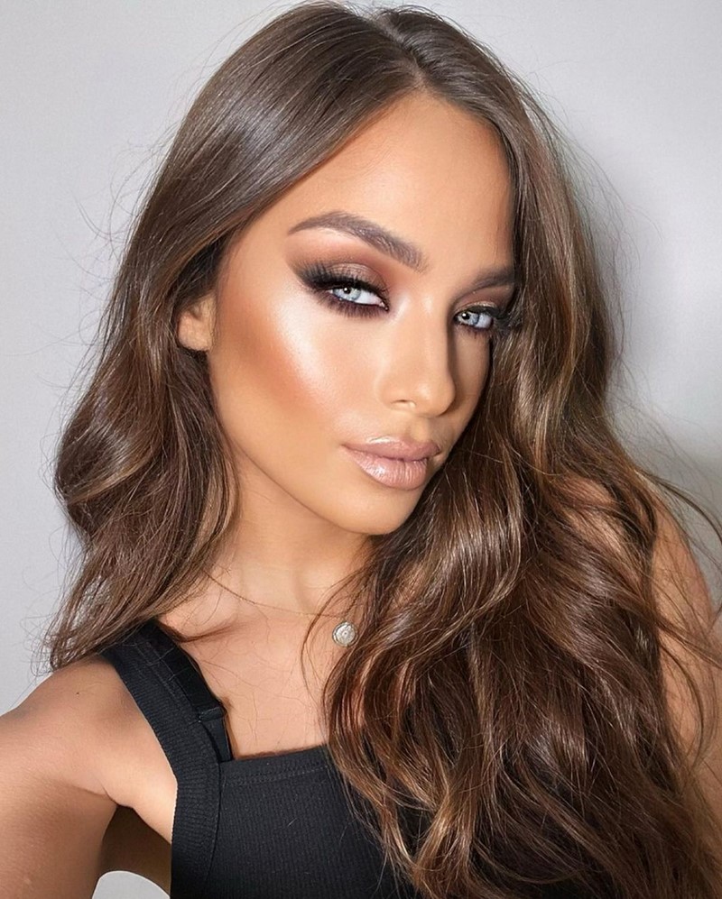 Макияж на Новый год 2027: фото-идеи и новинки