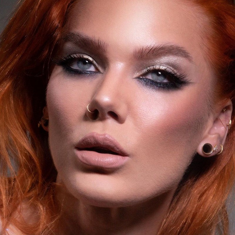 Макияж на Новый год 2027: фото-идеи и новинки