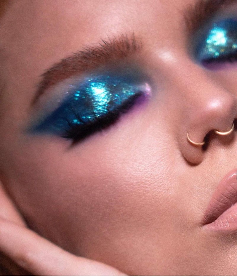 Макияж на Новый год 2027: фото-идеи и новинки