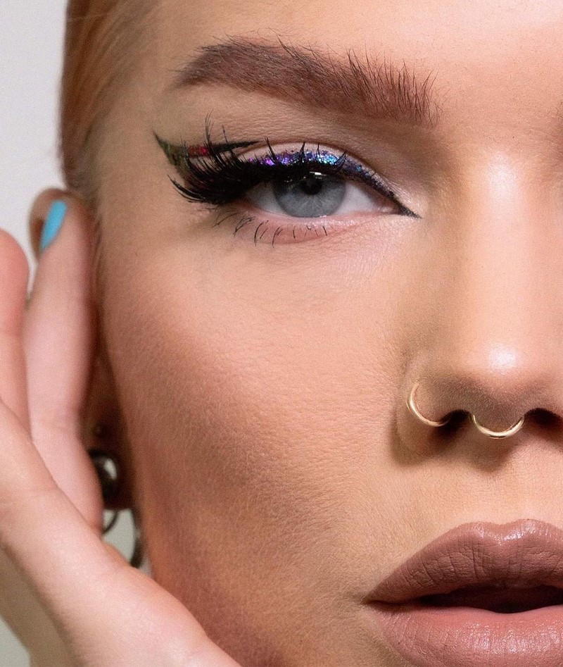 Макияж на Новый год 2027: фото-идеи и новинки