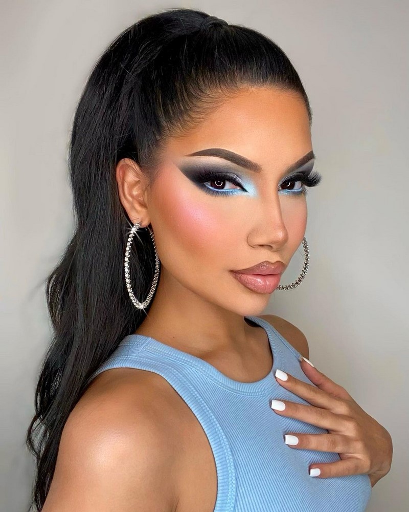 Макияж на Новый год 2027: фото-идеи и новинки