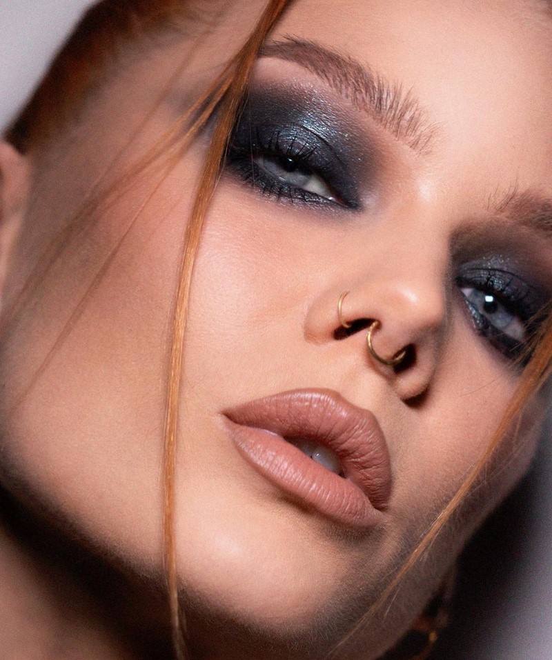 Макияж на Новый год 2027: фото-идеи и новинки