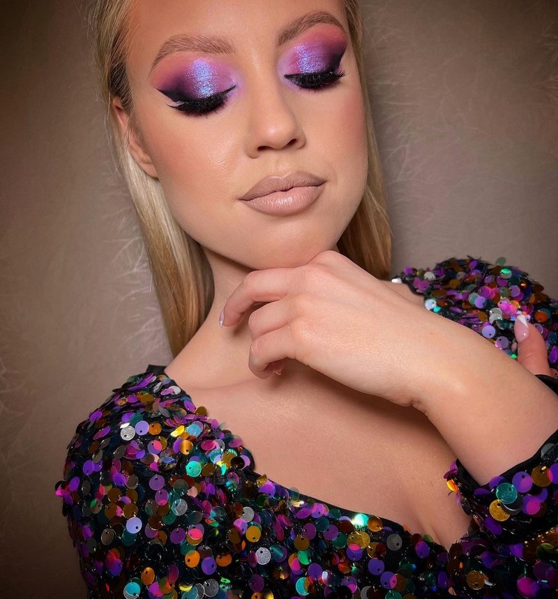 Макияж на Новый год 2027: фото-идеи и новинки