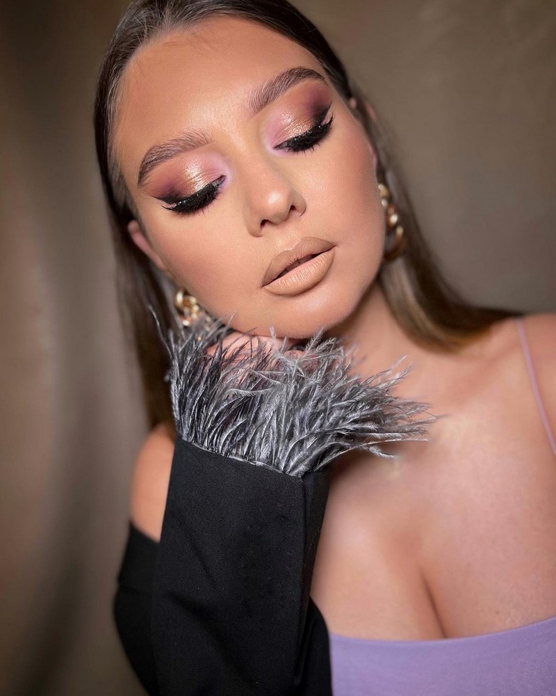 Макияж на Новый год 2027: фото-идеи и новинки