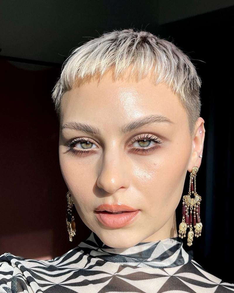 Макияж на Новый год 2027: фото-идеи и новинки