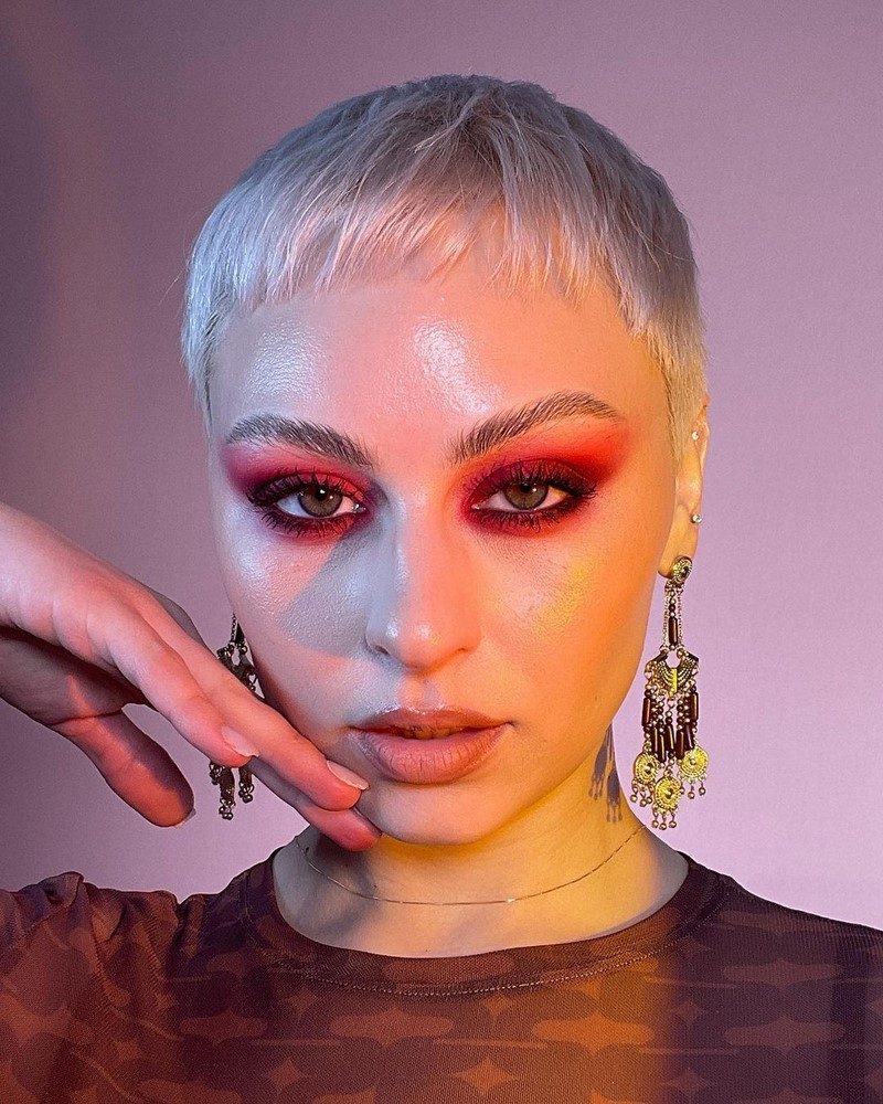 Макияж на Новый год 2027: фото-идеи и новинки