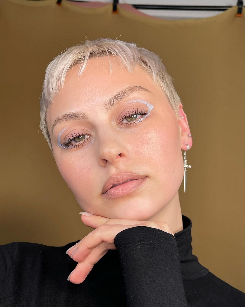 Макияж на Новый год 2027: фото-идеи и новинки