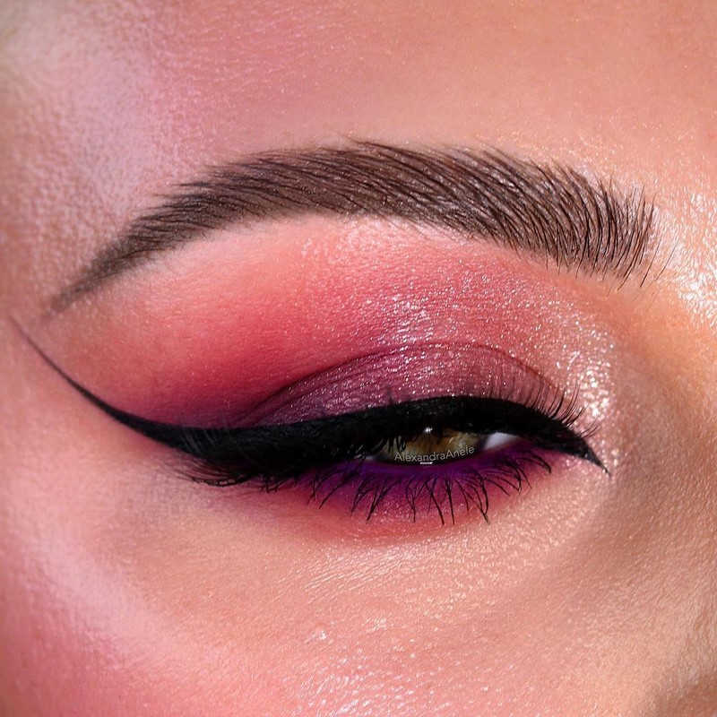 Макияж на Новый год 2027: фото-идеи и новинки