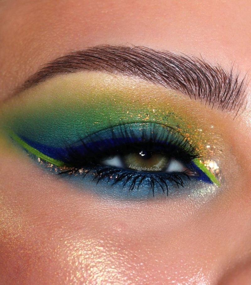 Макияж на Новый год 2027: фото-идеи и новинки